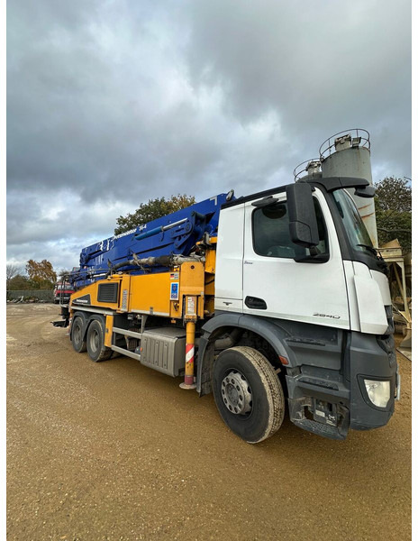 Mercedes-Benz Actros - Стаціонарний бетононасос: фото 2 Mercedes-Benz Actros - Стаціонарний бетононасос: фото 2