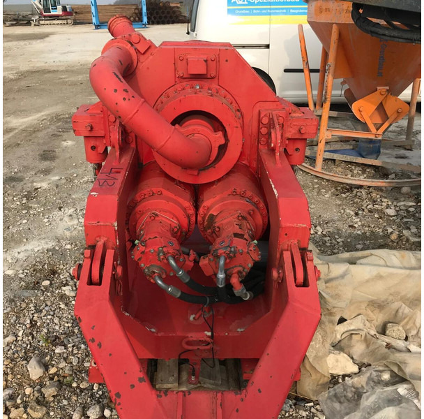 Delmag RH 20 CFA KDK drilling head - Навісне обладнання в категорії Будівельна техніка: фото 1 Delmag RH 20 CFA KDK drilling head - Навісне обладнання в категорії Будівельна техніка: фото 1