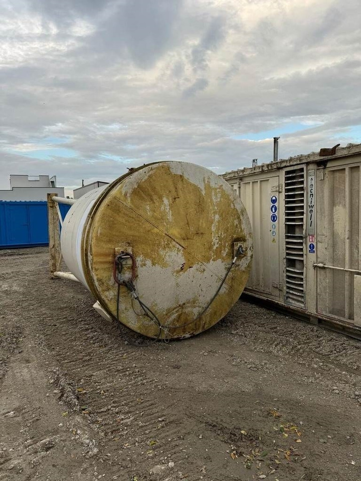 Silo 18 m3 - Техніка для тваринництва: фото 1 Silo 18 m3 - Техніка для тваринництва: фото 1