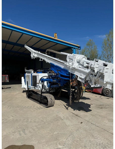 Soilmec SM 400 - Бурова установка: фото 1 Soilmec SM 400 - Бурова установка: фото 1