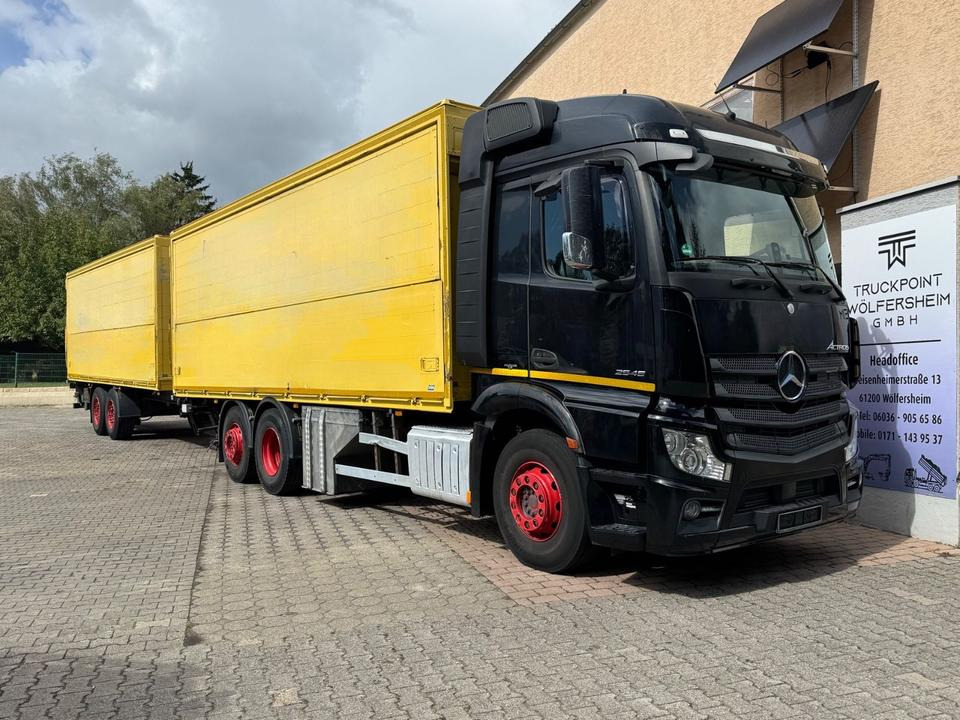 Mercedes-Benz Actros2545/2xLBW/Retarder/Lenk-Lift/Top-Zustand - Вантажівка з закритим кузовом: фото 1 Mercedes-Benz Actros2545/2xLBW/Retarder/Lenk-Lift/Top-Zustand - Вантажівка з закритим кузовом: фото 1