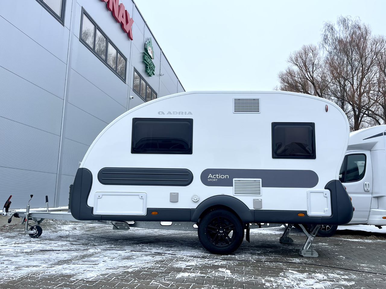 Adria Action Sport - Причіп дача: фото 3 Adria Action Sport - Причіп дача: фото 3