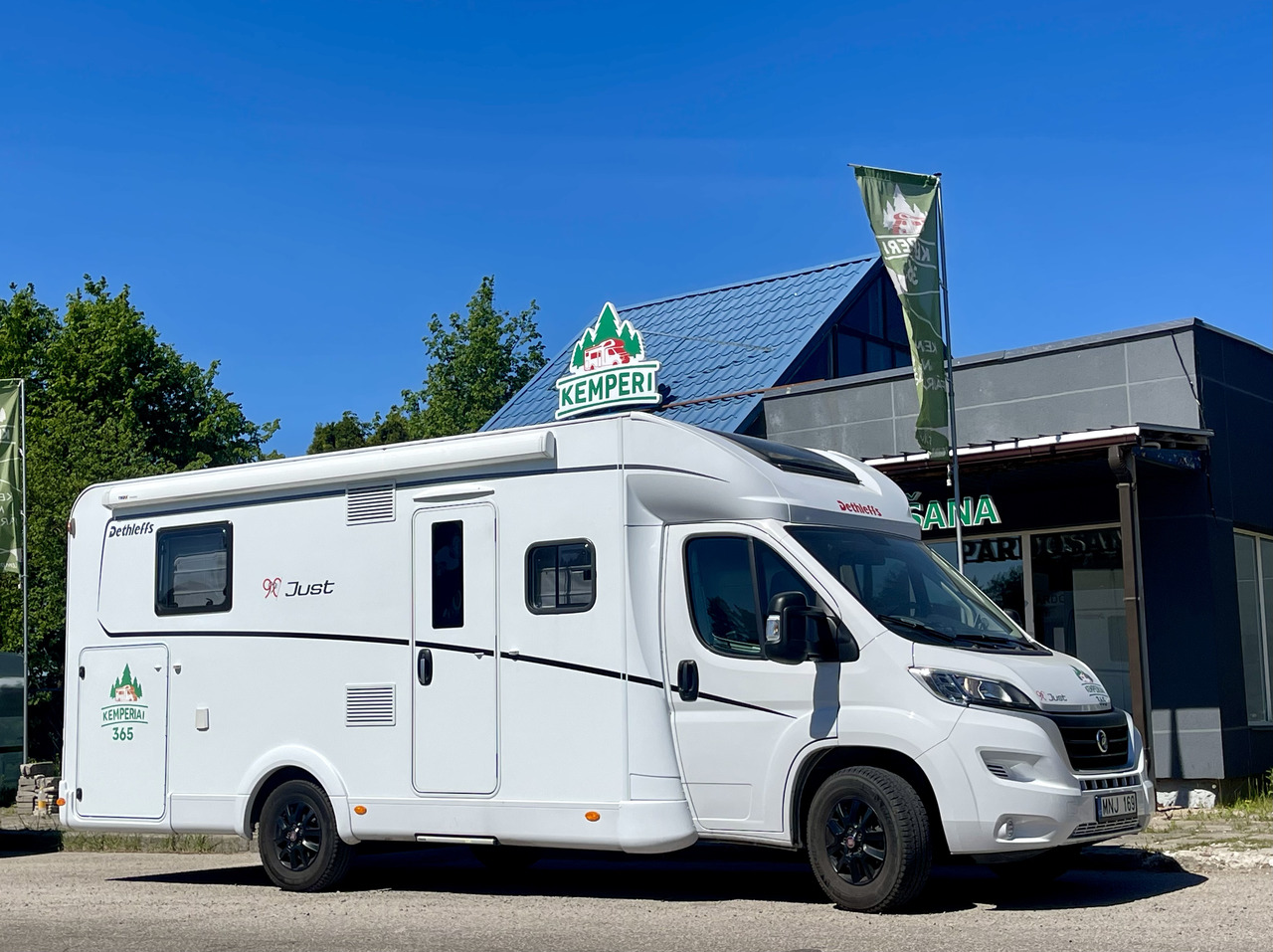 DETHLEFFS T7052 DBL - Напівінтегрований автобудинок: фото 2 DETHLEFFS T7052 DBL - Напівінтегрований автобудинок: фото 2