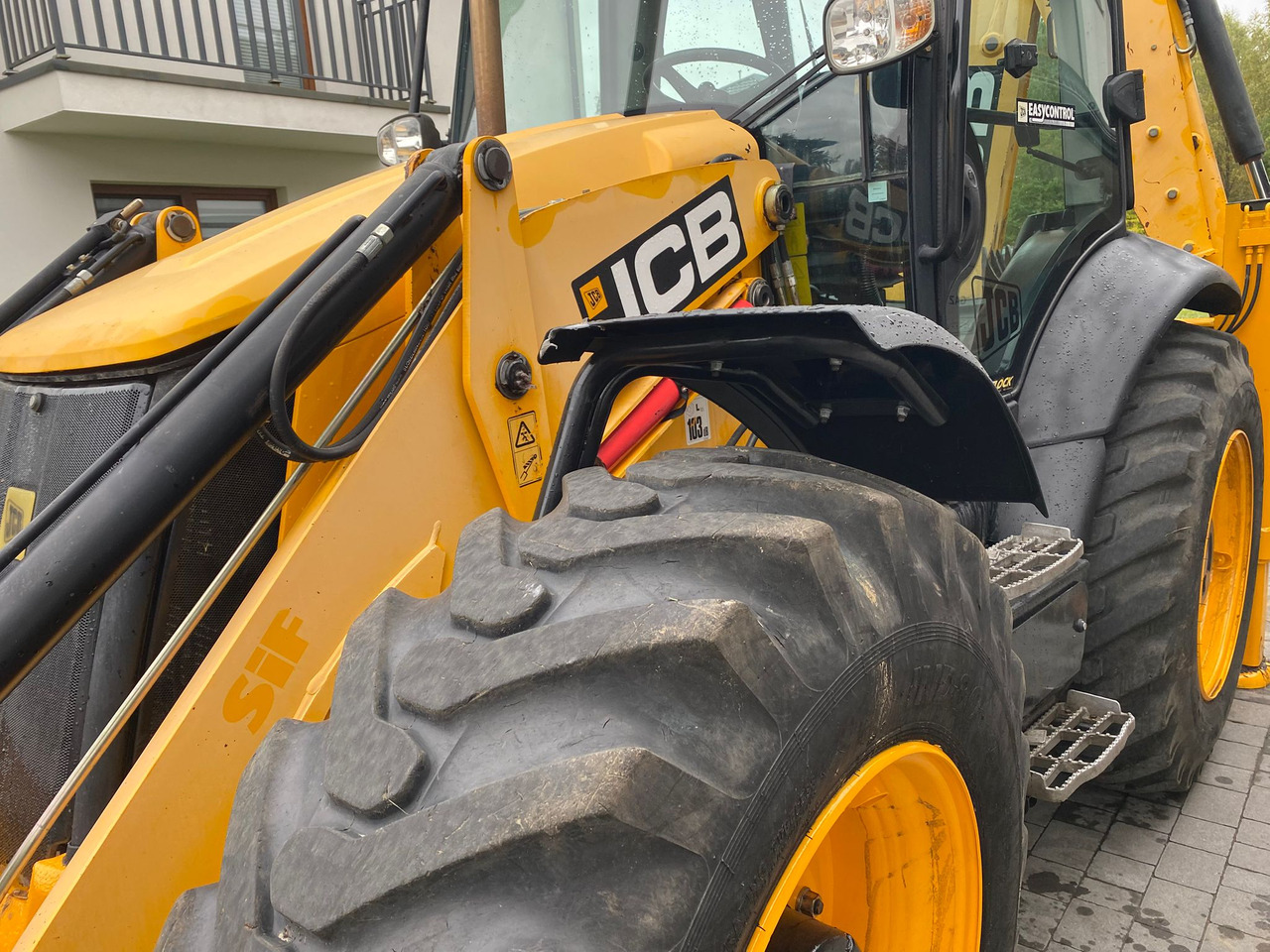 JCB 4CX - Екскаватор-навантажувач: фото 1 JCB 4CX - Екскаватор-навантажувач: фото 1