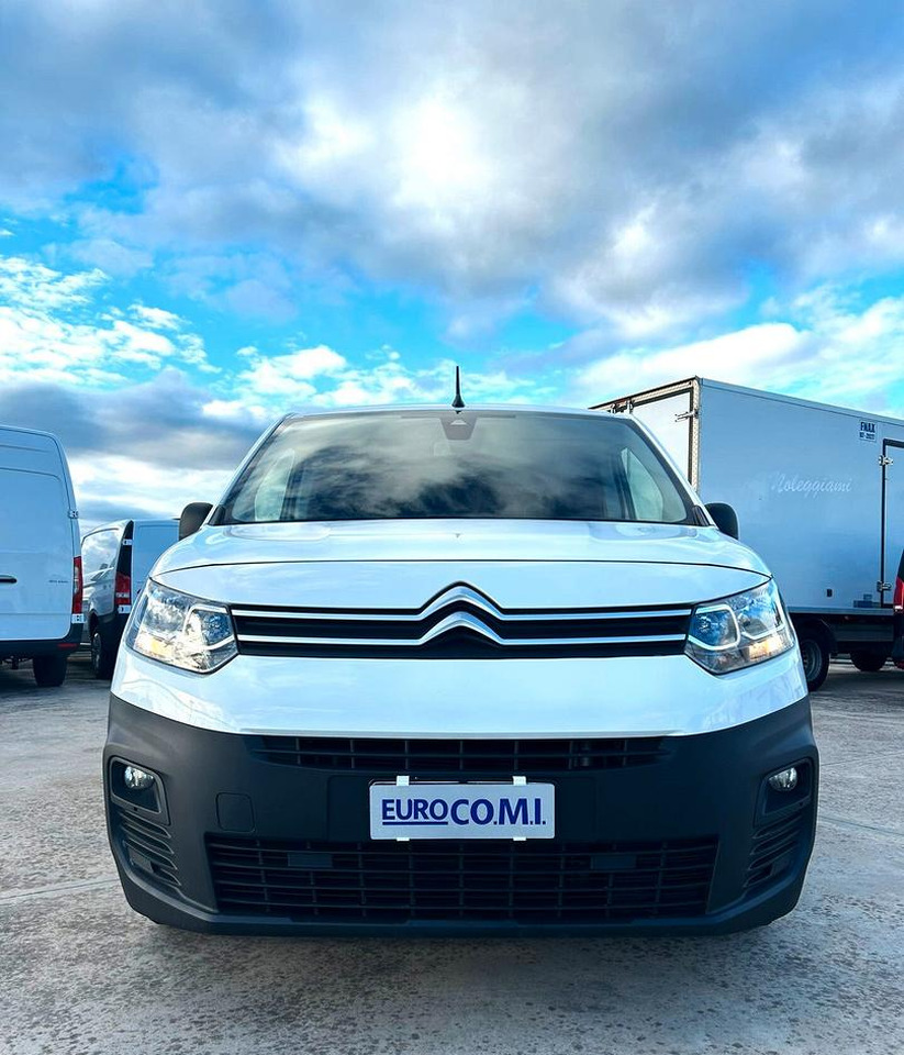 Citroen Berlingo 1.6 hdi 100 cv - Легковий фургон: фото 2 Citroen Berlingo 1.6 hdi 100 cv - Легковий фургон: фото 2
