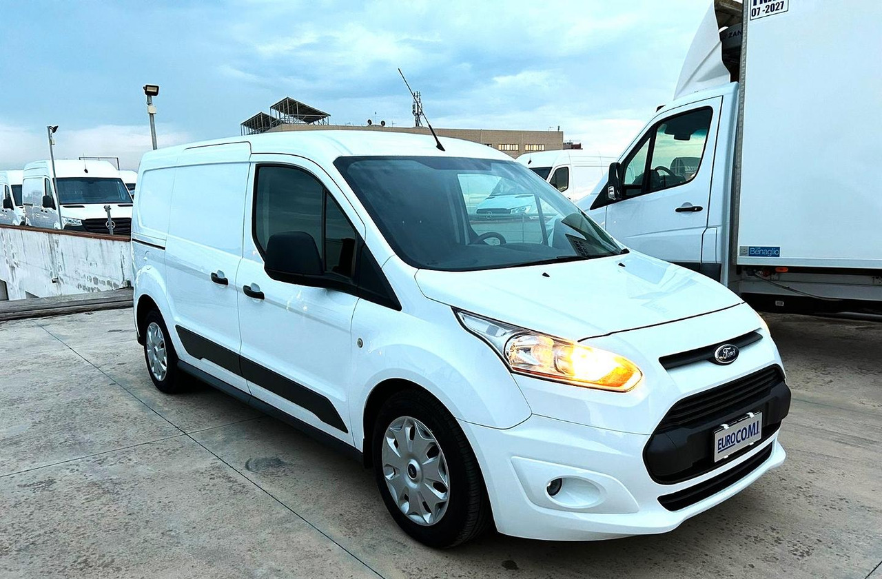 Ford Connect 1.6 TDCi 90 cv - Суцільнометалевий фургон: фото 3 Ford Connect 1.6 TDCi 90 cv - Суцільнометалевий фургон: фото 3