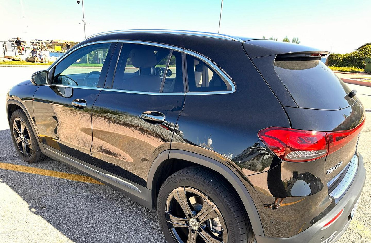 Mercedes-benz EQA 250 Sport Plus - Легковий автомобіль: фото 1 Mercedes-benz EQA 250 Sport Plus - Легковий автомобіль: фото 1