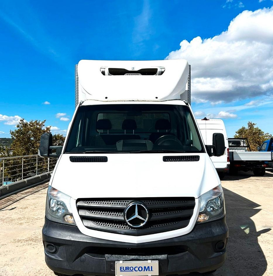 Sprinter 414 T 37/35 Isotermico -20° *532 /mese - Фургон з закритим кузовом: фото 2 Sprinter 414 T 37/35 Isotermico -20° *532 /mese - Фургон з закритим кузовом: фото 2