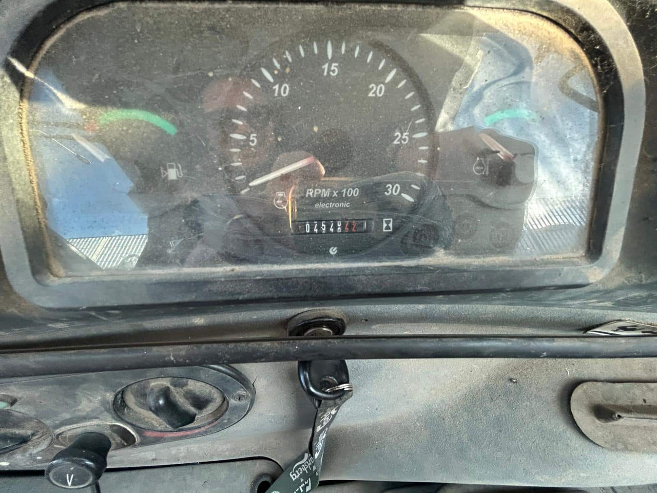 FIAT HITACHI FB100 - Екскаватор-навантажувач: фото 5 FIAT HITACHI FB100 - Екскаватор-навантажувач: фото 5