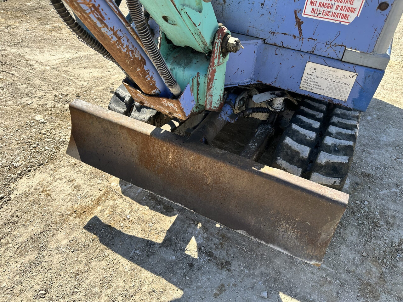 UTEX 1.3 - Міні-екскаватор: фото 5 UTEX 1.3 - Міні-екскаватор: фото 5