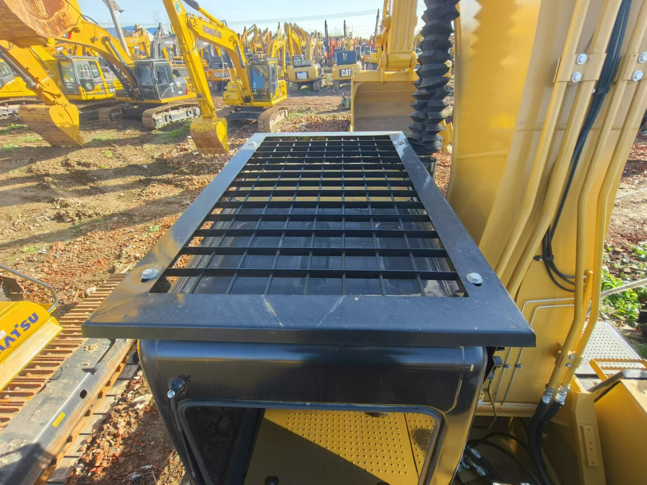 CATERPILLAR 330D - Гусеничний екскаватор: фото 5 CATERPILLAR 330D - Гусеничний екскаватор: фото 5