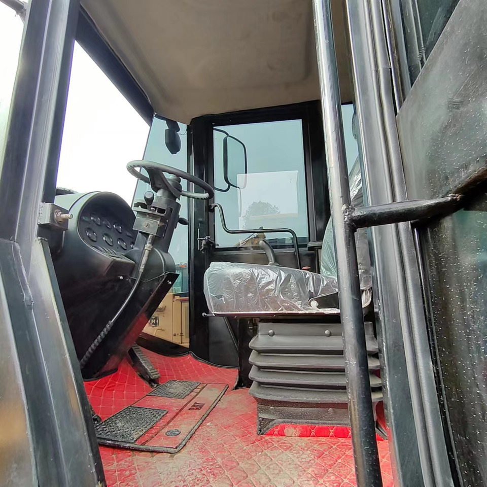 CATERPILLAR 966H - Колісний навантажувач: фото 4 CATERPILLAR 966H - Колісний навантажувач: фото 4