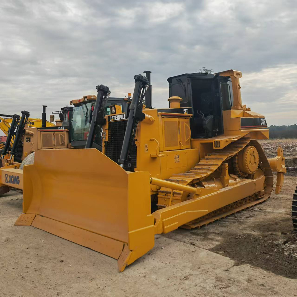 CATERPILLAR D8R - Бульдозер: фото 2 CATERPILLAR D8R - Бульдозер: фото 2