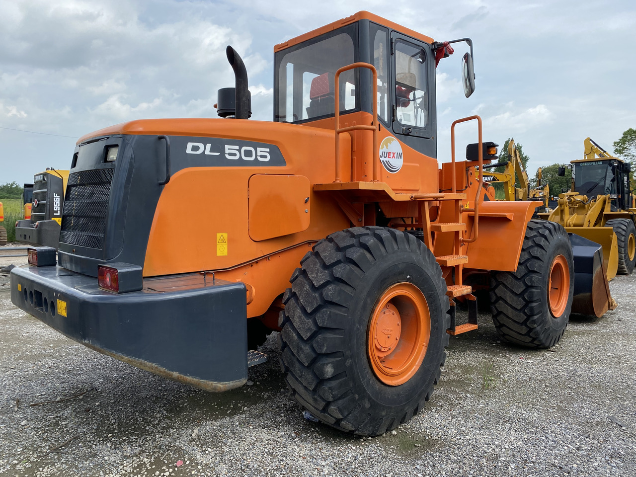 DOOSAN DL505 - Колісний навантажувач: фото 2 DOOSAN DL505 - Колісний навантажувач: фото 2