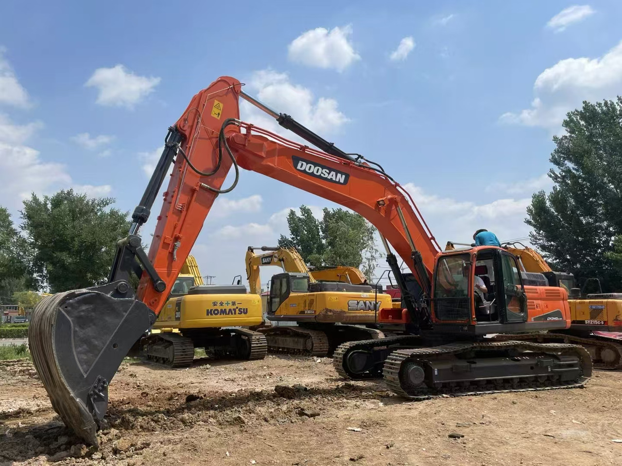 DOOSAN DX340LC-9C - Гусеничний екскаватор: фото 2 DOOSAN DX340LC-9C - Гусеничний екскаватор: фото 2