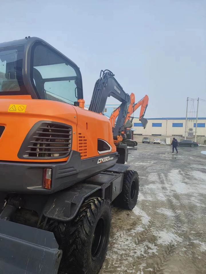 DOOSAN DX60w-9c - Міні-екскаватор: фото 5 DOOSAN DX60w-9c - Міні-екскаватор: фото 5
