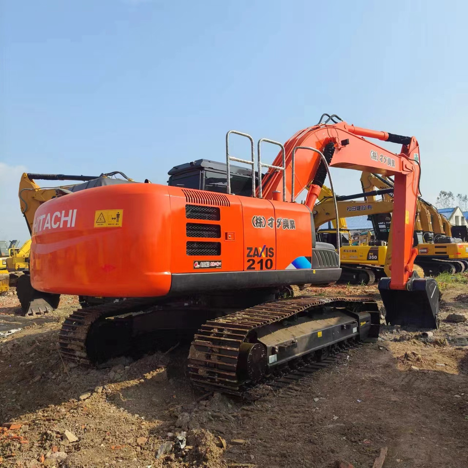 HITACHI ZX210 - Гусеничний екскаватор: фото 1 HITACHI ZX210 - Гусеничний екскаватор: фото 1