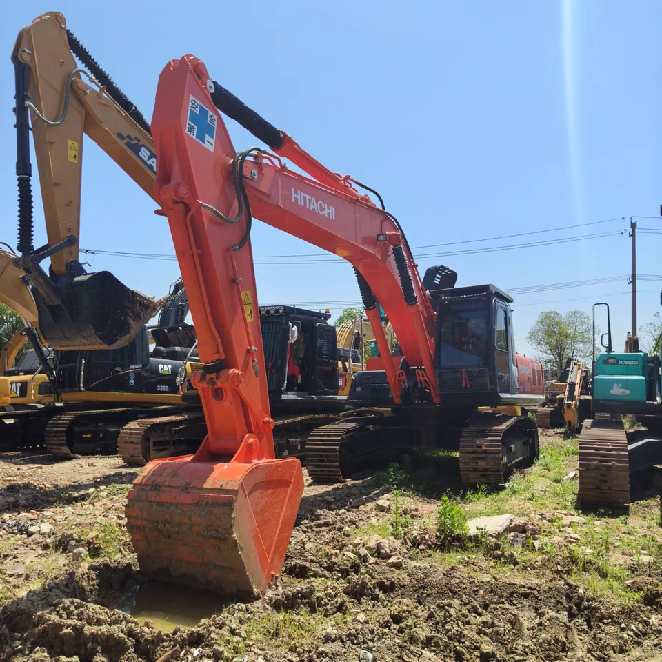 HITACHI ZX350 - Гусеничний екскаватор: фото 3 HITACHI ZX350 - Гусеничний екскаватор: фото 3