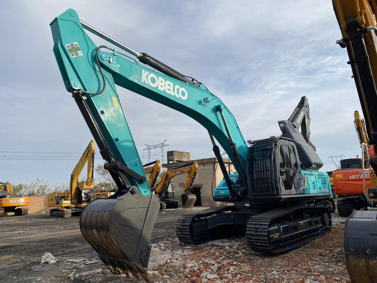 KOBELCO SK350 - Гусеничний екскаватор: фото 2 KOBELCO SK350 - Гусеничний екскаватор: фото 2
