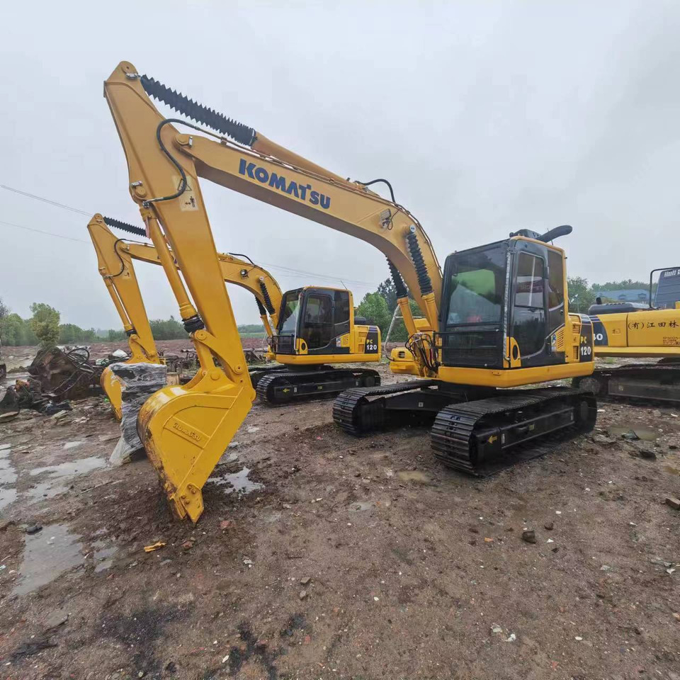 KOMATSU PC120 - Гусеничний екскаватор: фото 1 KOMATSU PC120 - Гусеничний екскаватор: фото 1