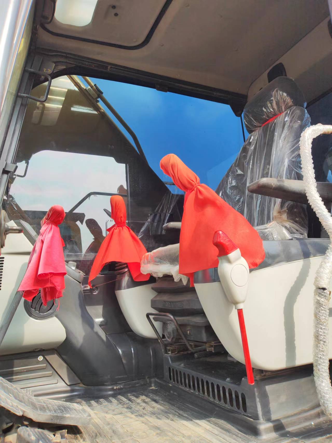 Гусеничний екскаватор KOMATSU PC200: фото 6