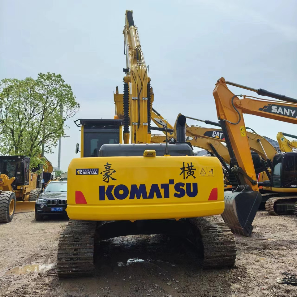 KOMATSU PC240LC-8 - Гусеничний екскаватор: фото 3 KOMATSU PC240LC-8 - Гусеничний екскаватор: фото 3