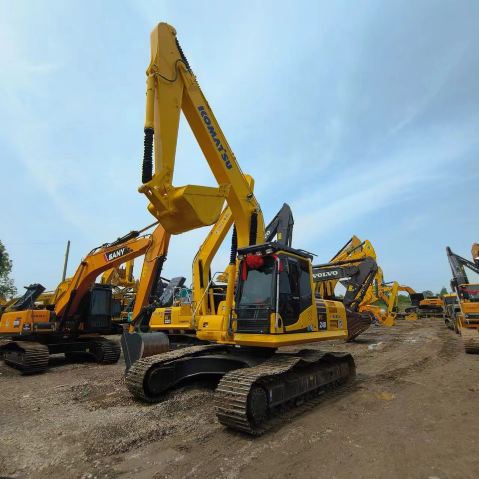 KOMATSU PC240LC-8 - Гусеничний екскаватор: фото 4 KOMATSU PC240LC-8 - Гусеничний екскаватор: фото 4
