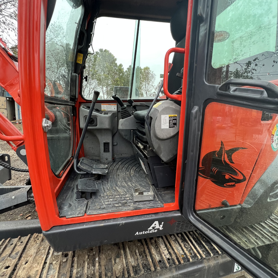 Гусеничний екскаватор KUBOTA KX185: фото 9