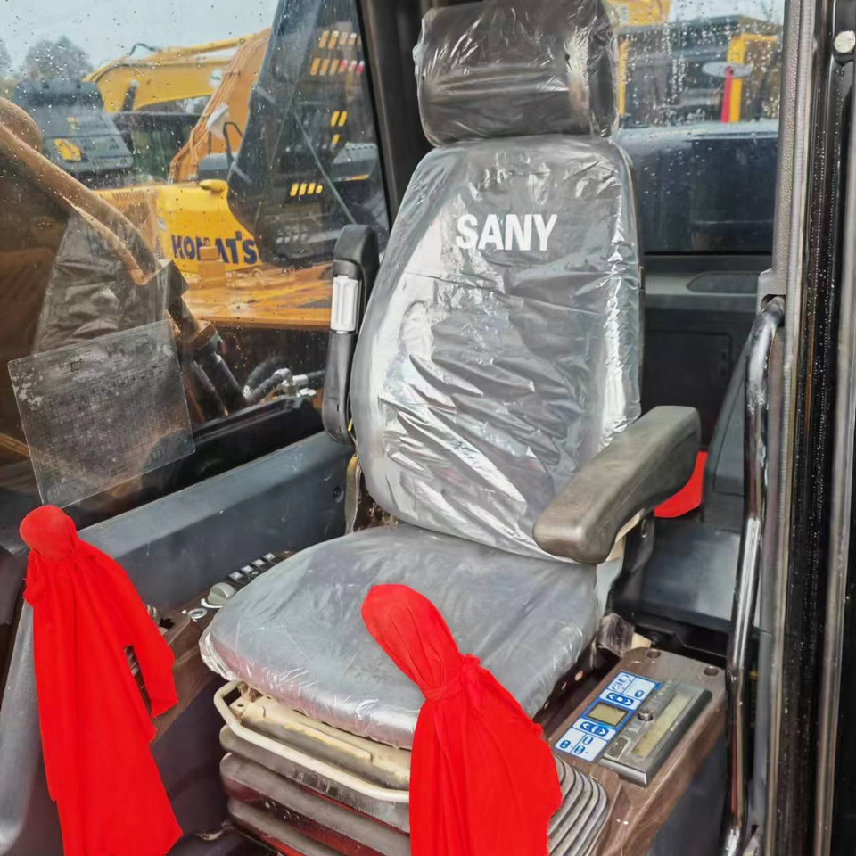 SANY SY215C - Гусеничний екскаватор: фото 5 SANY SY215C - Гусеничний екскаватор: фото 5