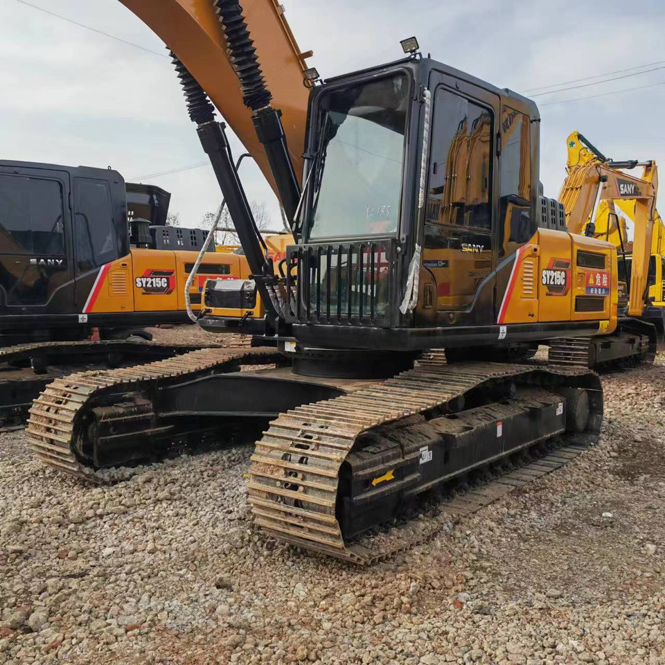 SANY SY215C - Гусеничний екскаватор: фото 2 SANY SY215C - Гусеничний екскаватор: фото 2