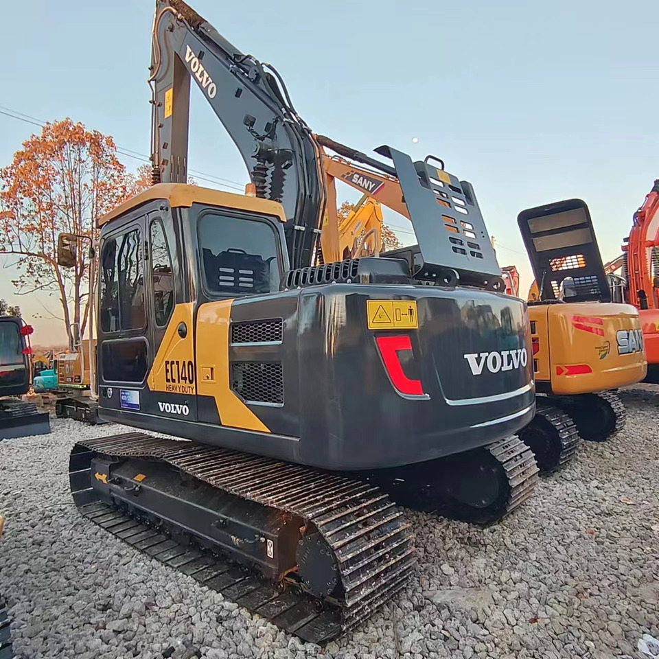 Гусеничний екскаватор VOLVO EC140: фото 16