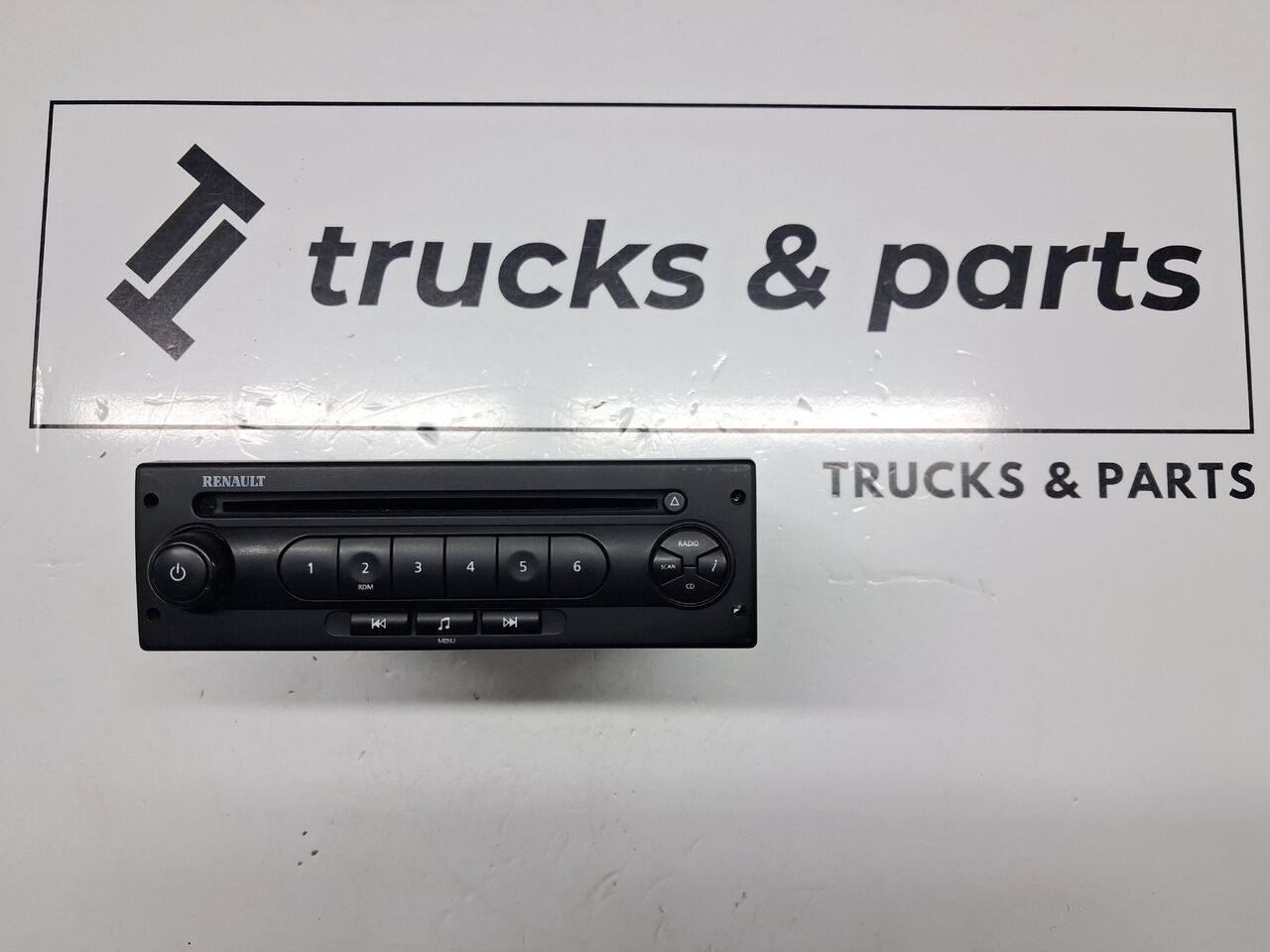 DELPHI RADIO DELPHI RADIOODTWARZACZ CD 12V RENAULT PREMIUM MIDLUM GAMA T ORYGINAŁ - Кабіна й інтер'єр в категорії Вантажівки: фото 1 DELPHI RADIO DELPHI RADIOODTWARZACZ CD 12V RENAULT PREMIUM MIDLUM GAMA T ORYGINAŁ - Кабіна й інтер'єр в категорії Вантажівки: фото 1