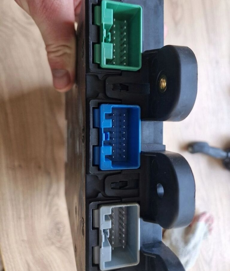 Ford F-MAX JC46-15K600-AD Ford F-MAX - Блок управління в категорії Вантажівки: фото 2 Ford F-MAX JC46-15K600-AD Ford F-MAX - Блок управління в категорії Вантажівки: фото 2