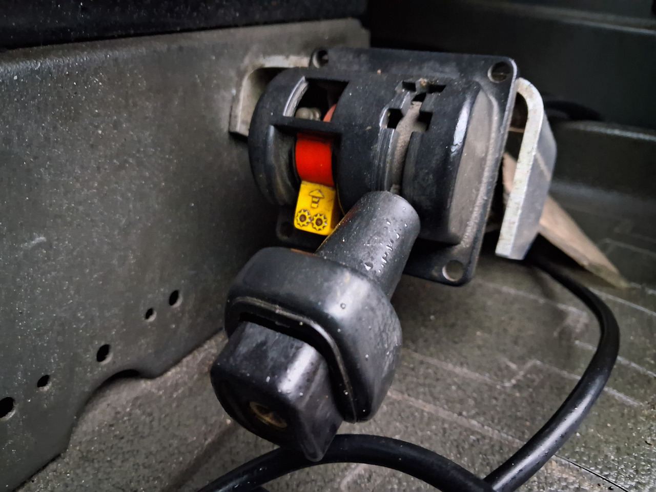 HYDRAULIKA KOMPLET SKRZYNIA I-SHIFT RENAULT DXI GAMA T K VOLVO FH FM - Гідравліка в категорії Вантажівки: фото 3 HYDRAULIKA KOMPLET SKRZYNIA I-SHIFT RENAULT DXI GAMA T K VOLVO FH FM - Гідравліка в категорії Вантажівки: фото 3