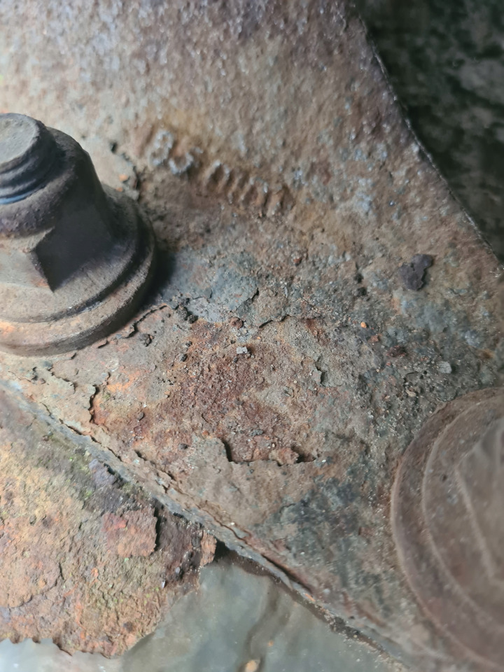 JOST - Сідло в категорії Вантажівки: фото 4 JOST - Сідло в категорії Вантажівки: фото 4