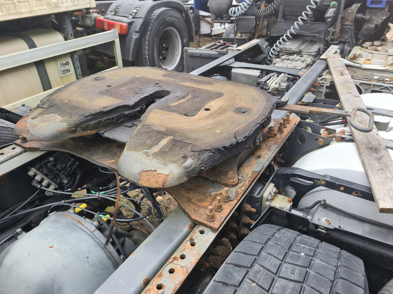 JOST - Сідло в категорії Вантажівки: фото 2 JOST - Сідло в категорії Вантажівки: фото 2