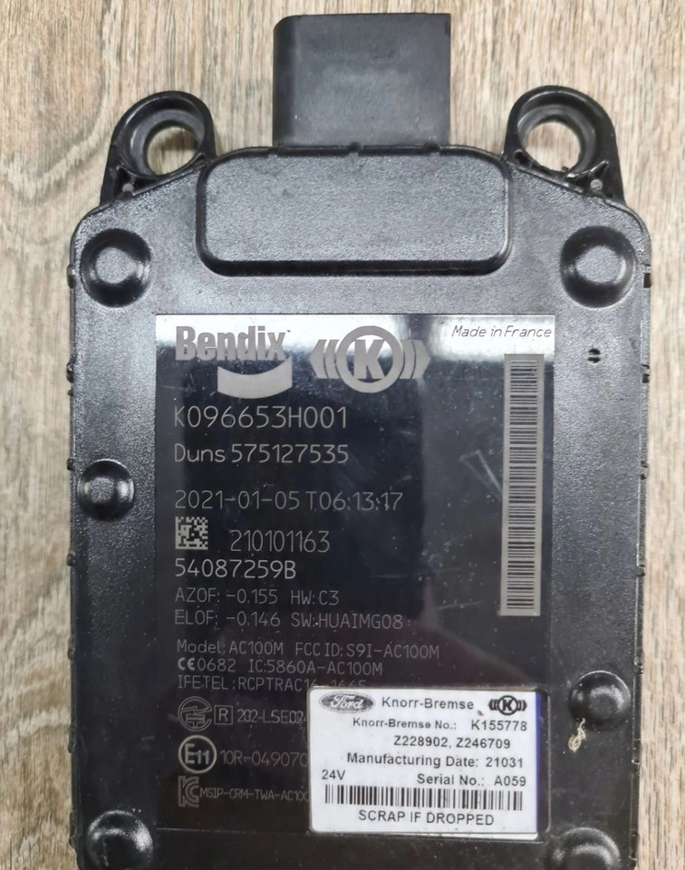 KNORR-BREMSE K096653H001 575127535 210101163 54087259C K155778 Z228902 Z246709 - Давач: фото 3 KNORR-BREMSE K096653H001 575127535 210101163 54087259C K155778 Z228902 Z246709 - Давач: фото 3