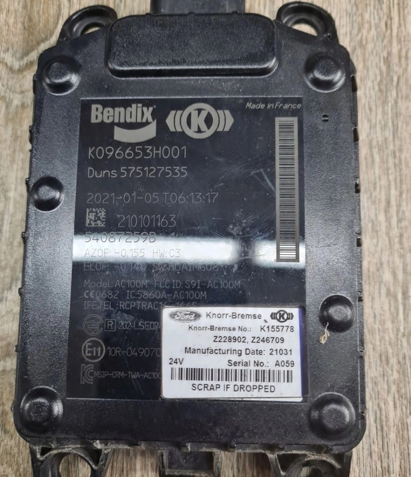 KNORR-BREMSE K096653H001 575127535 210101163 54087259C K155778 Z228902 Z246709 - Давач: фото 2 KNORR-BREMSE K096653H001 575127535 210101163 54087259C K155778 Z228902 Z246709 - Давач: фото 2