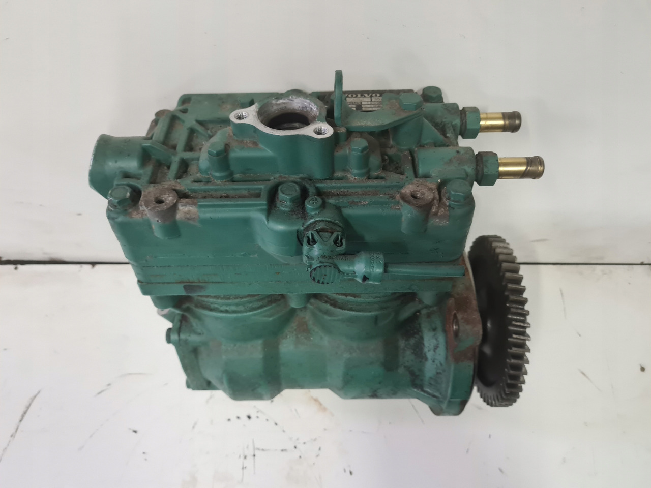 KNORR-BREMSE SPRĘŻARKA KOMPRESOR POWIETRZA RENAULT GAMA T EVO VOLVO FH 5 FM 5 ORYGINAŁ - Пневмокомпресор в категорії Вантажівки: фото 4 KNORR-BREMSE SPRĘŻARKA KOMPRESOR POWIETRZA RENAULT GAMA T EVO VOLVO FH 5 FM 5 ORYGINAŁ - Пневмокомпресор в категорії Вантажівки: фото 4