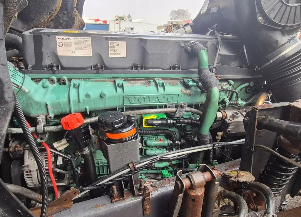 KOMPLETNY VOLVO FH 13 FM 13 D13A - Двигун: фото 1 KOMPLETNY VOLVO FH 13 FM 13 D13A - Двигун: фото 1