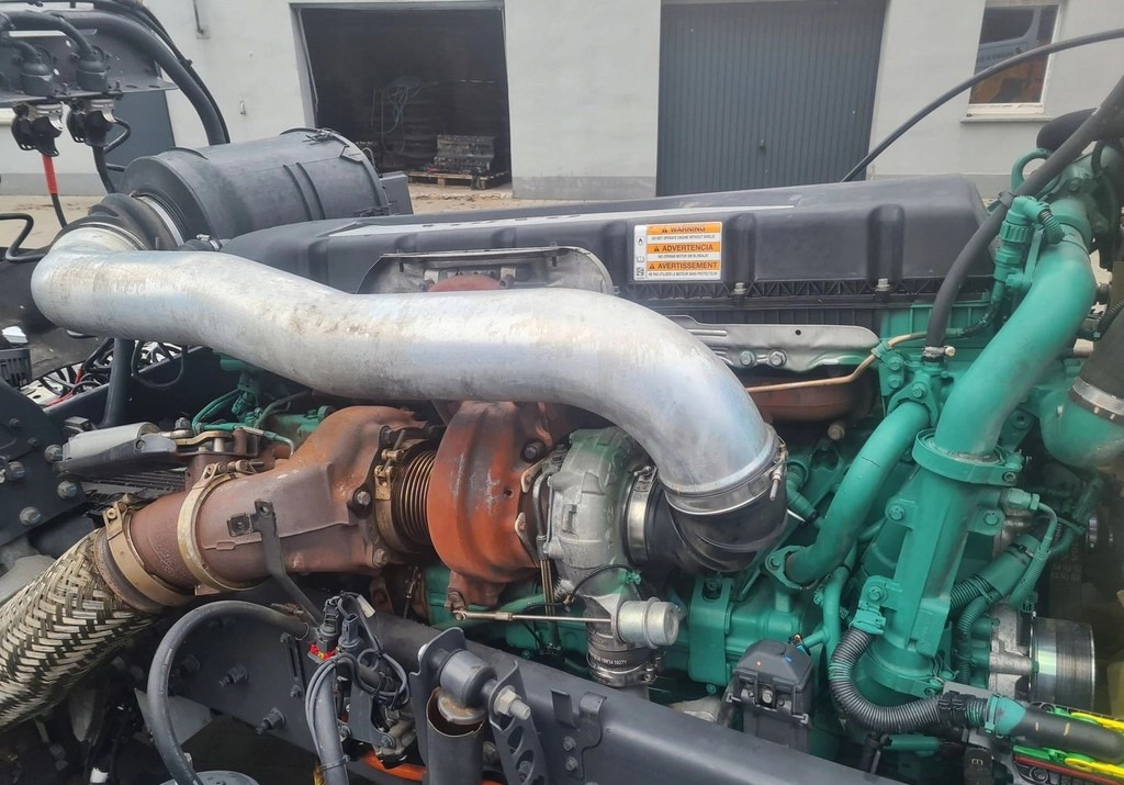 KOMPLETNY VOLVO FH 4 FM 4 FH 5 D13K 500 EUVI K6 I-SAVE T2800 EURO 6 - Двигун: фото 1 KOMPLETNY VOLVO FH 4 FM 4 FH 5 D13K 500 EUVI K6 I-SAVE T2800 EURO 6 - Двигун: фото 1