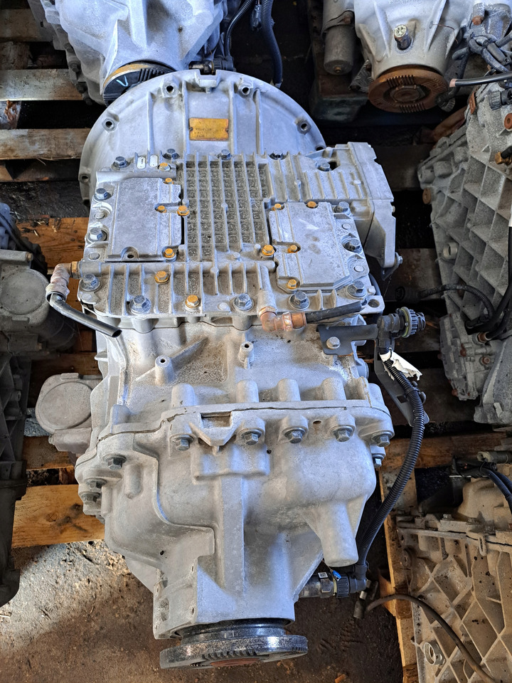 RENAULT KOMPLETNA I-SHIFT AT2512C AT2612C AT2412C - Коробка передач в категорії Вантажівки: фото 1 RENAULT KOMPLETNA I-SHIFT AT2512C AT2612C AT2412C - Коробка передач в категорії Вантажівки: фото 1