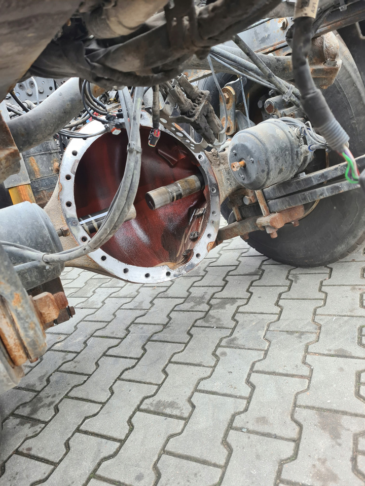 RENAULT RAMA WZMACNIANA OSIE RENAULT GAMA T 6x2 BOOGIE ZDEKOMPLETOWANA 2022 ROK - Рама/ Шасі в категорії Вантажівки: фото 4 RENAULT RAMA WZMACNIANA OSIE RENAULT GAMA T 6x2 BOOGIE ZDEKOMPLETOWANA 2022 ROK - Рама/ Шасі в категорії Вантажівки: фото 4