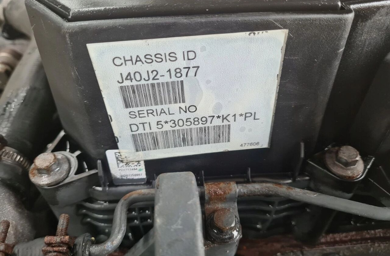 Renault D12 240 DTI5 Renault D12 GAMA D - Двигун в категорії Вантажівки: фото 3 Renault D12 240 DTI5 Renault D12 GAMA D - Двигун в категорії Вантажівки: фото 3