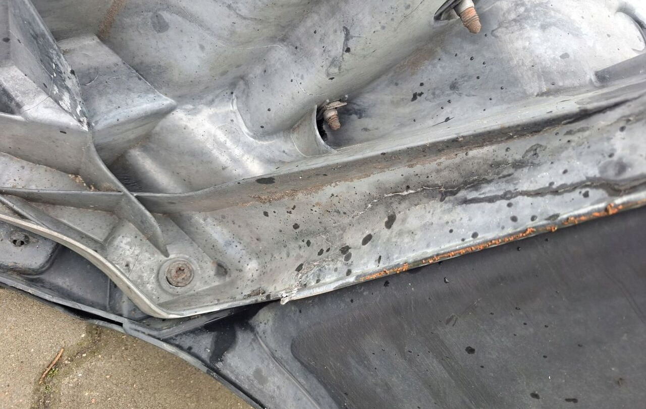 Renault STOPNICA GÓRNA STOPIEŃ LEWY RENAULT GAMA T RANGE - Підніжка в категорії Вантажівки: фото 3 Renault STOPNICA GÓRNA STOPIEŃ LEWY RENAULT GAMA T RANGE - Підніжка в категорії Вантажівки: фото 3