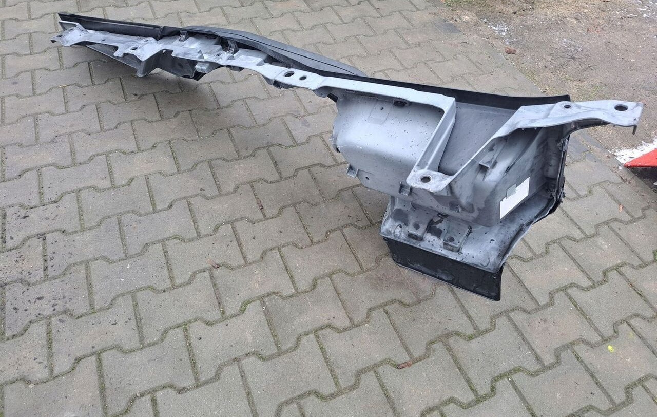 Renault STOPNICA GÓRNA STOPIEŃ LEWY RENAULT GAMA T RANGE - Підніжка в категорії Вантажівки: фото 1 Renault STOPNICA GÓRNA STOPIEŃ LEWY RENAULT GAMA T RANGE - Підніжка в категорії Вантажівки: фото 1