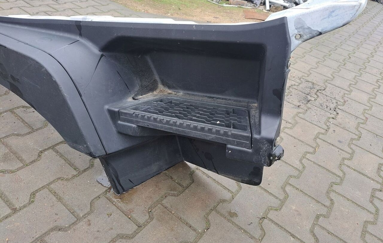 Renault STOPNICA GÓRNA STOPIEŃ PRAWY RENAULT GAMA T RANGE - Підніжка в категорії Вантажівки: фото 1 Renault STOPNICA GÓRNA STOPIEŃ PRAWY RENAULT GAMA T RANGE - Підніжка в категорії Вантажівки: фото 1