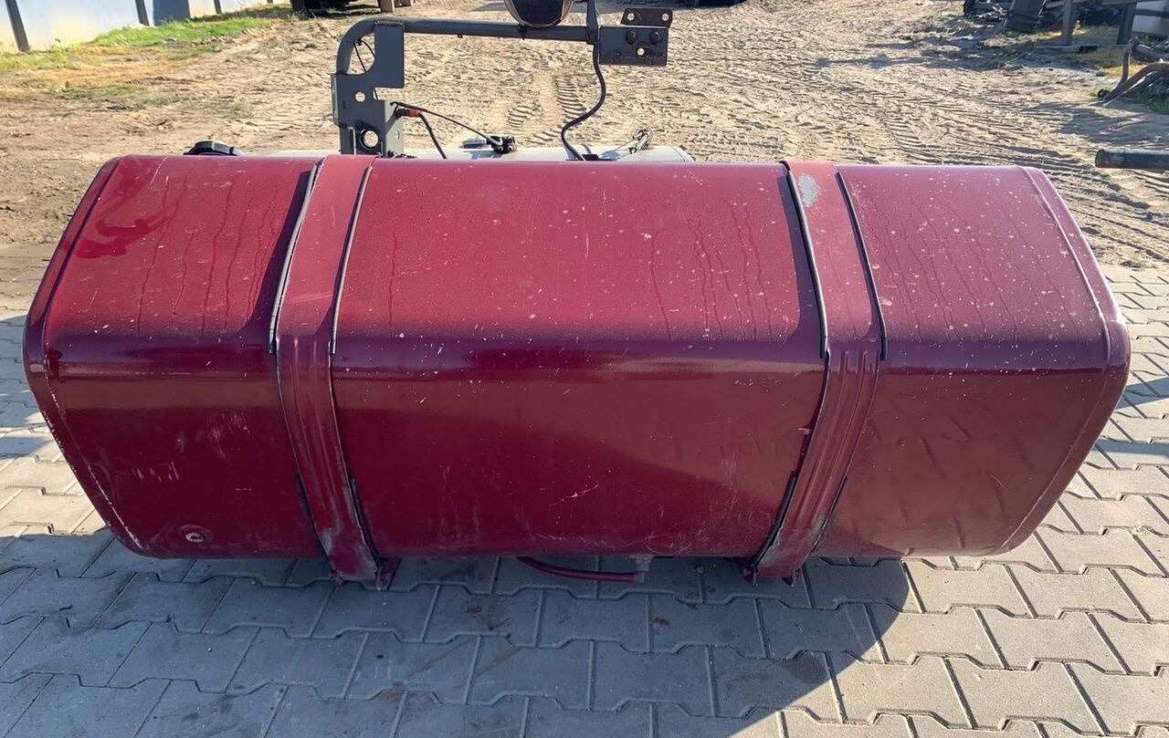 Renault ZBIORNIK PALIWA RENAULT GAMA T LOW DECK 150x69x56 1 - Паливний бак в категорії Вантажівки: фото 4 Renault ZBIORNIK PALIWA RENAULT GAMA T LOW DECK 150x69x56 1 - Паливний бак в категорії Вантажівки: фото 4