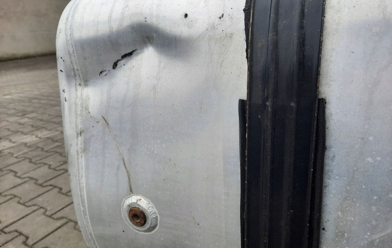 Renault ZBIORNIK PALIWA VOLVO FH4 FM4 FMX 100/70/70 21655306 - Паливний бак в категорії Вантажівки: фото 1 Renault ZBIORNIK PALIWA VOLVO FH4 FM4 FMX 100/70/70 21655306 - Паливний бак в категорії Вантажівки: фото 1