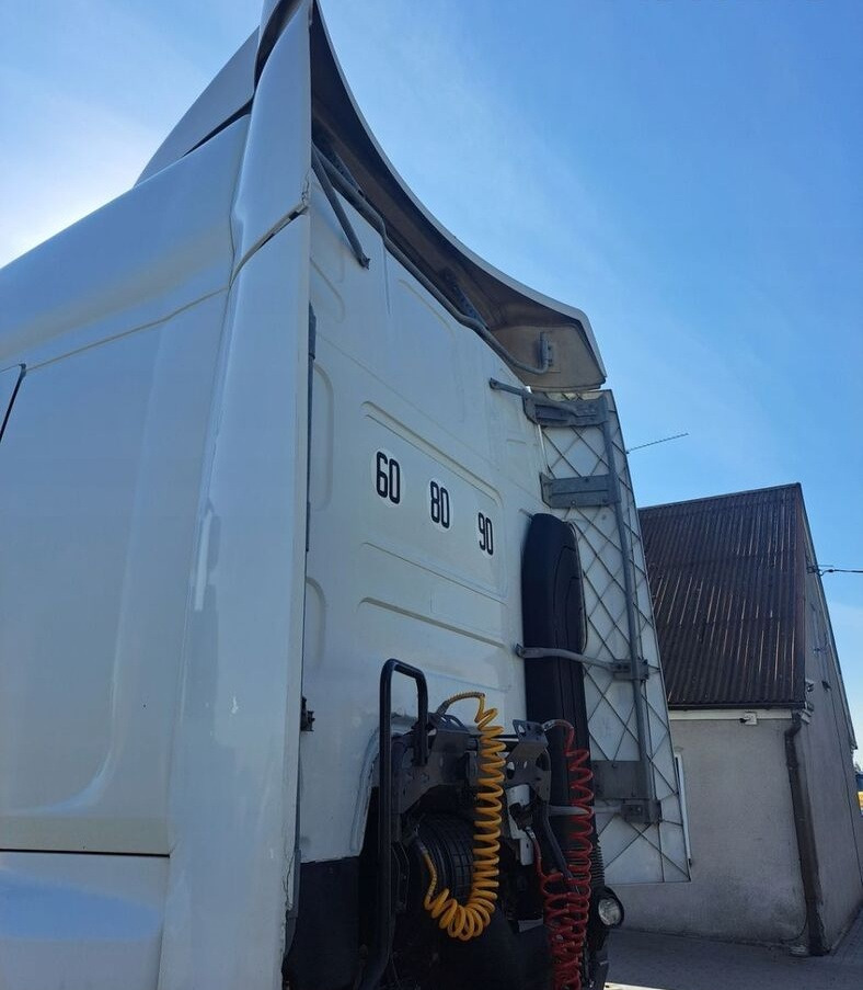 SPOILERY OWIEWKI KOMPLET RENAULT PREMIUM DXI - Аеродинаміка/ Спойлери в категорії Вантажівки: фото 4 SPOILERY OWIEWKI KOMPLET RENAULT PREMIUM DXI - Аеродинаміка/ Спойлери в категорії Вантажівки: фото 4